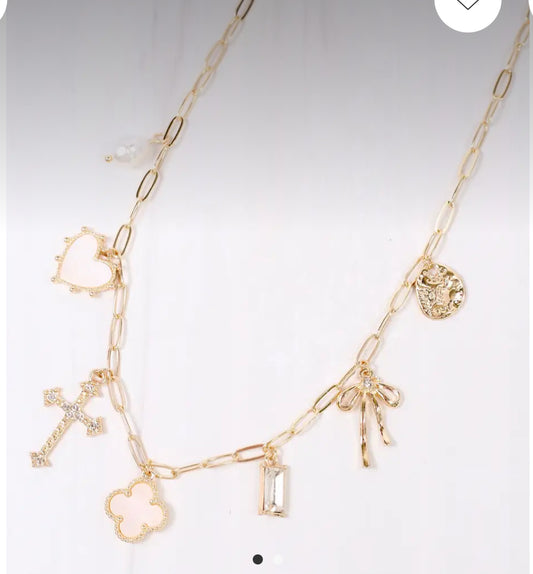 Ginifer Charm Necklace Gold